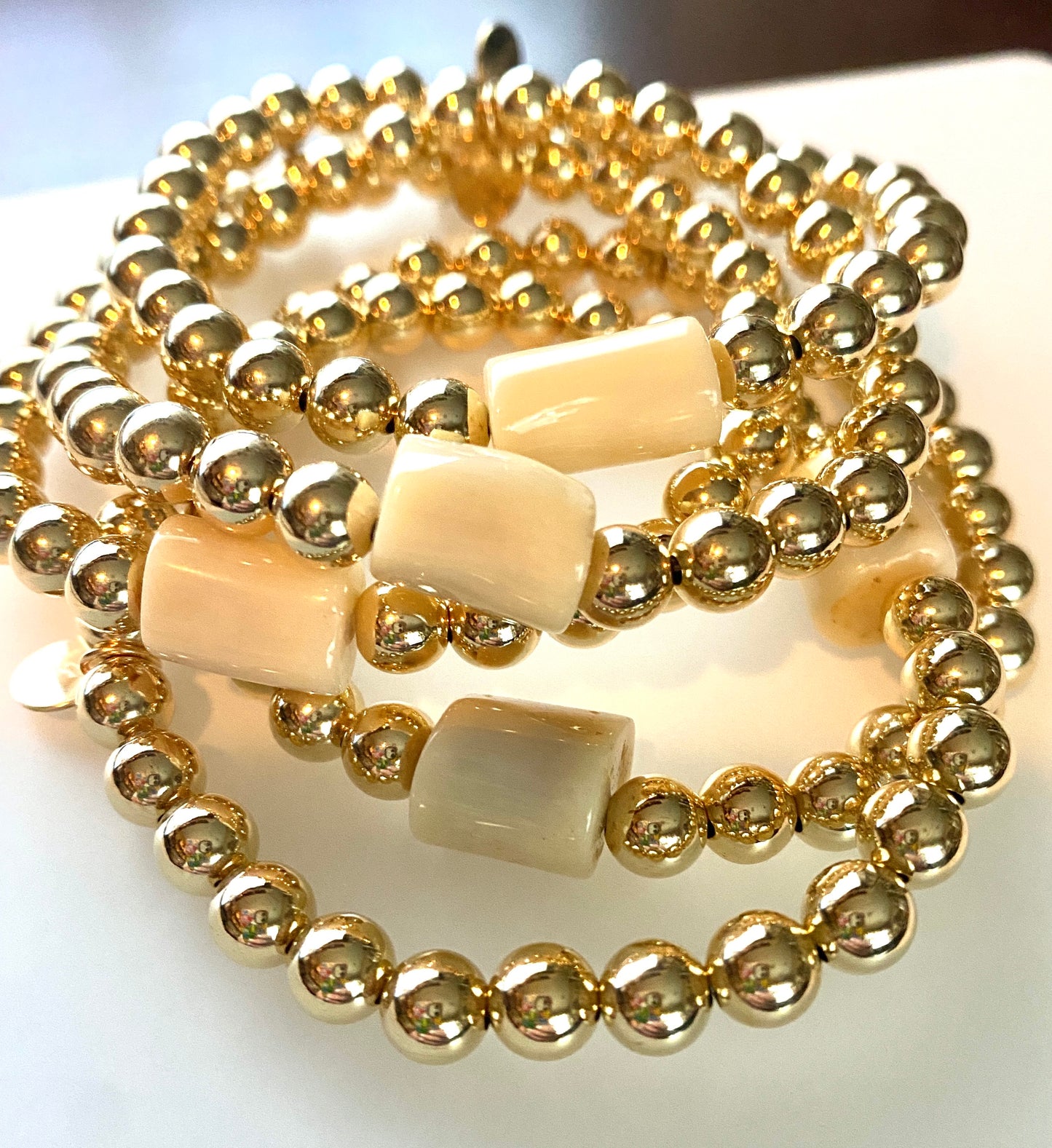 6mm Gold Filled Elastic Bracelet With Winter White Coral Stone