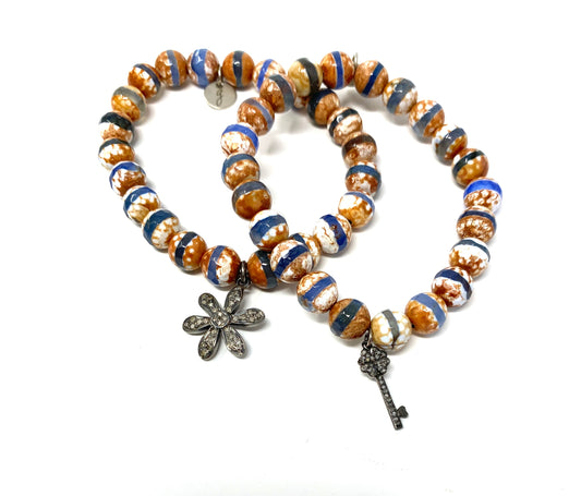 Burnt Orange and Denim Blue Agate Elastic Bracelets With Diamond Charms