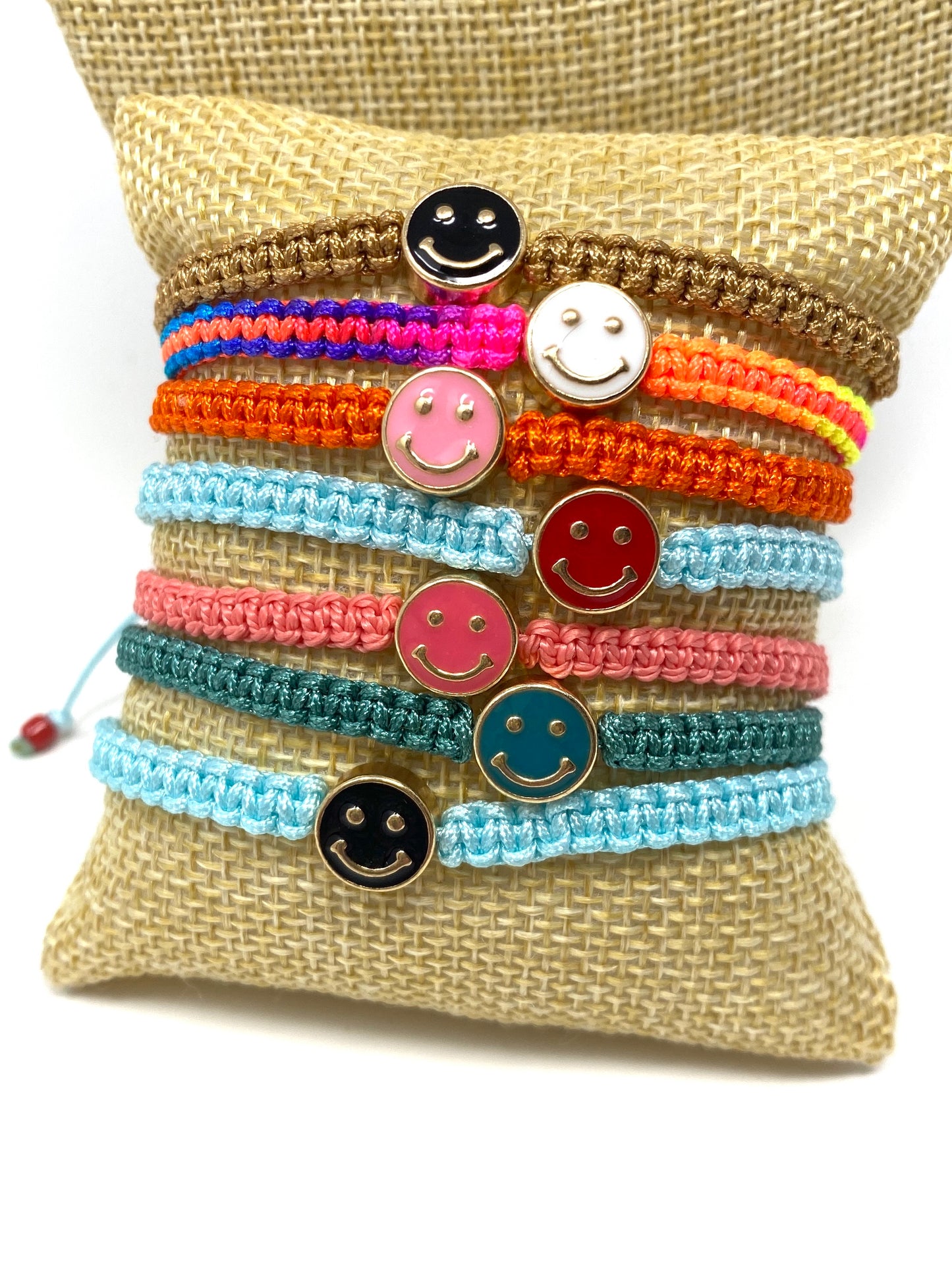 Macrame Adjustable Bracelet With Enamel Smiley Face