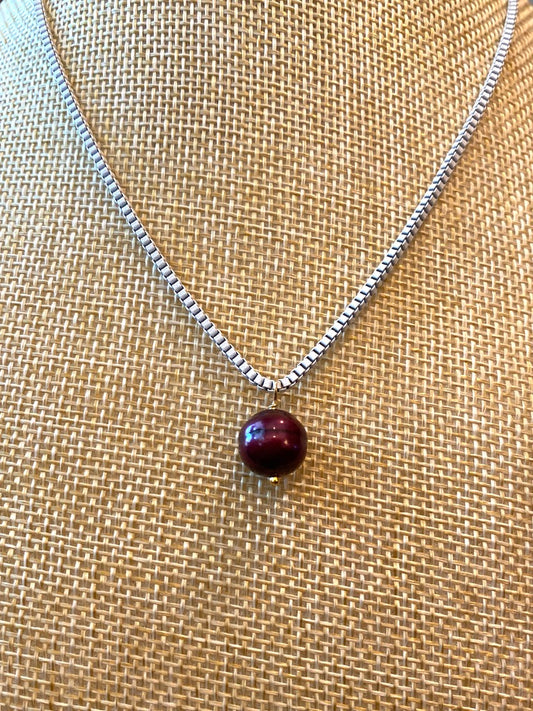 White Box Chain Necklace with Maroon Pearl Drop