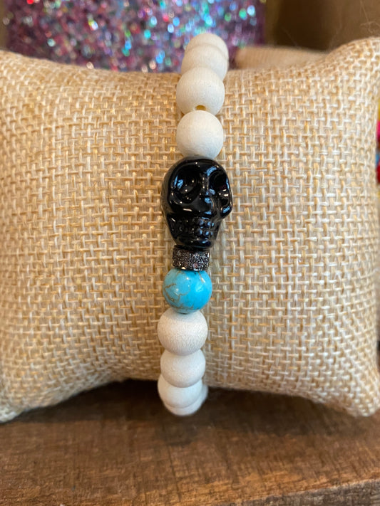 White Wooden Elastic Beaded Bracelet With Skull, Turquoise and Diamond Spacer